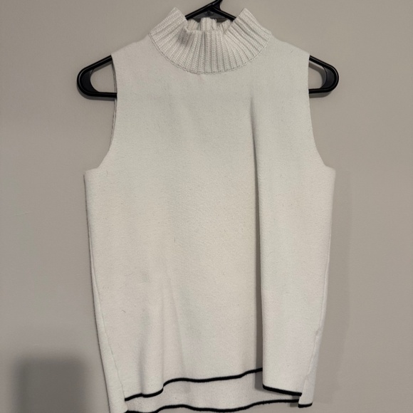 Zara Tops - Zara Sleeveless Sweater Turtleneck
